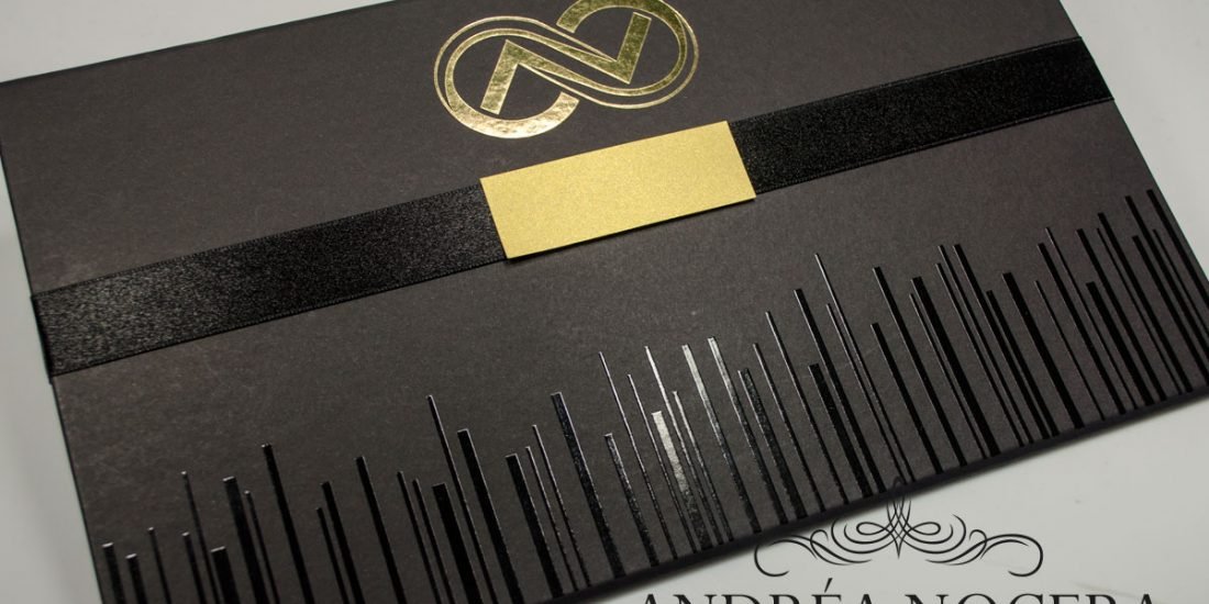 Convite de Debutante de Capa Dura