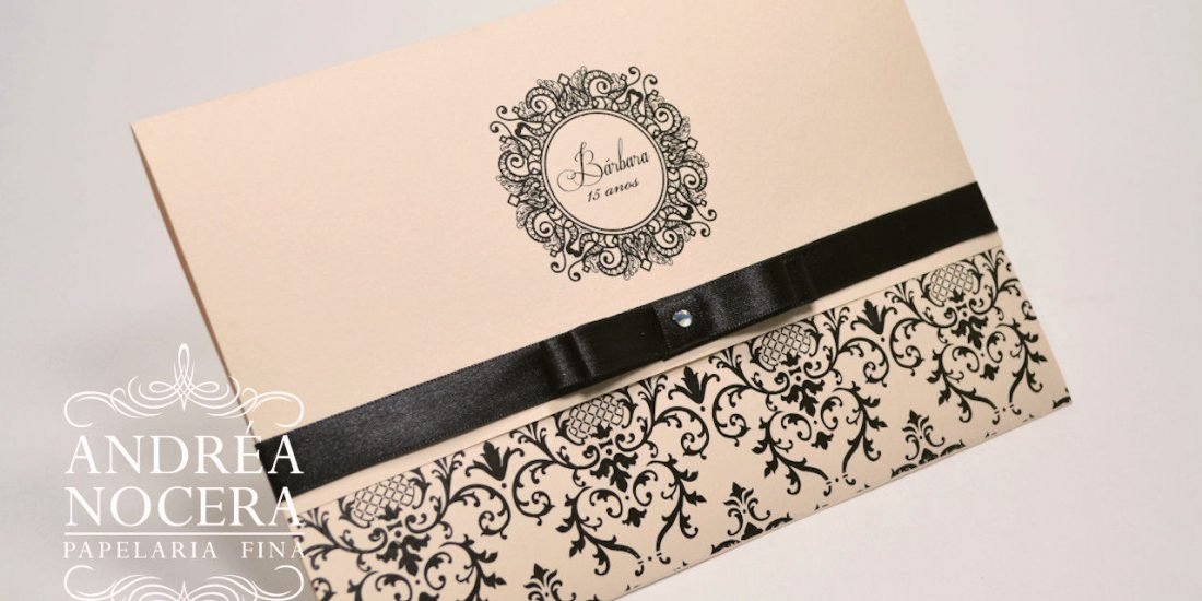 Convite de Debutante Rosa e Preto