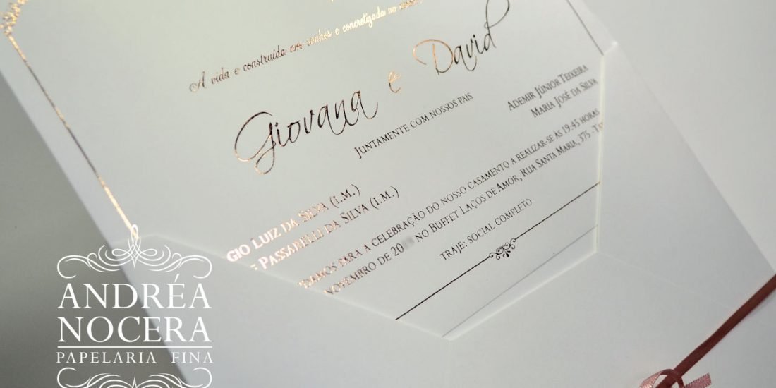 Convite Clássico Branco e Nude