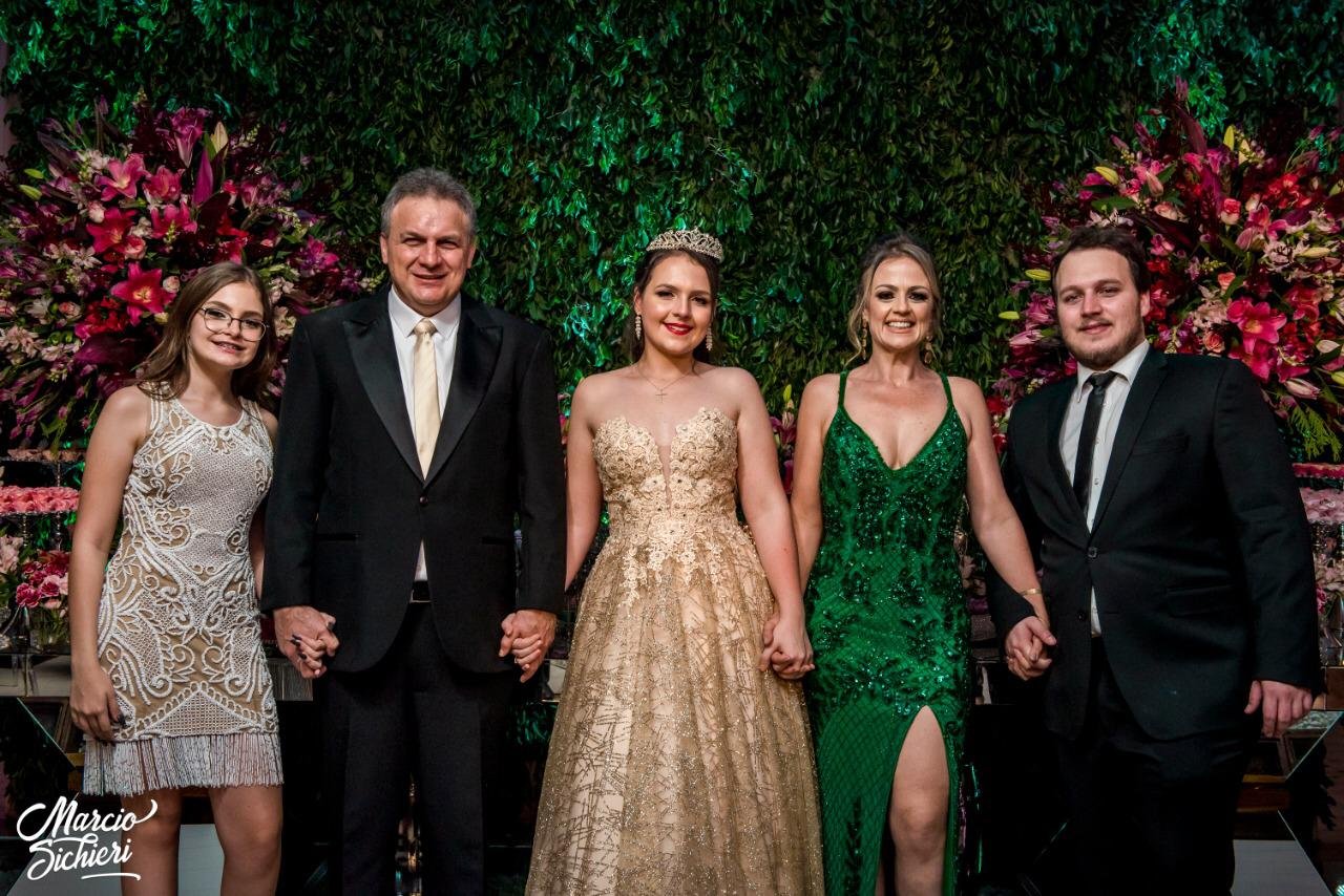 Festa de 15 anos da Beatriz Solis em Adamantina