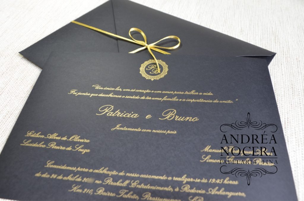 Convite Clássico Preto e Dourado