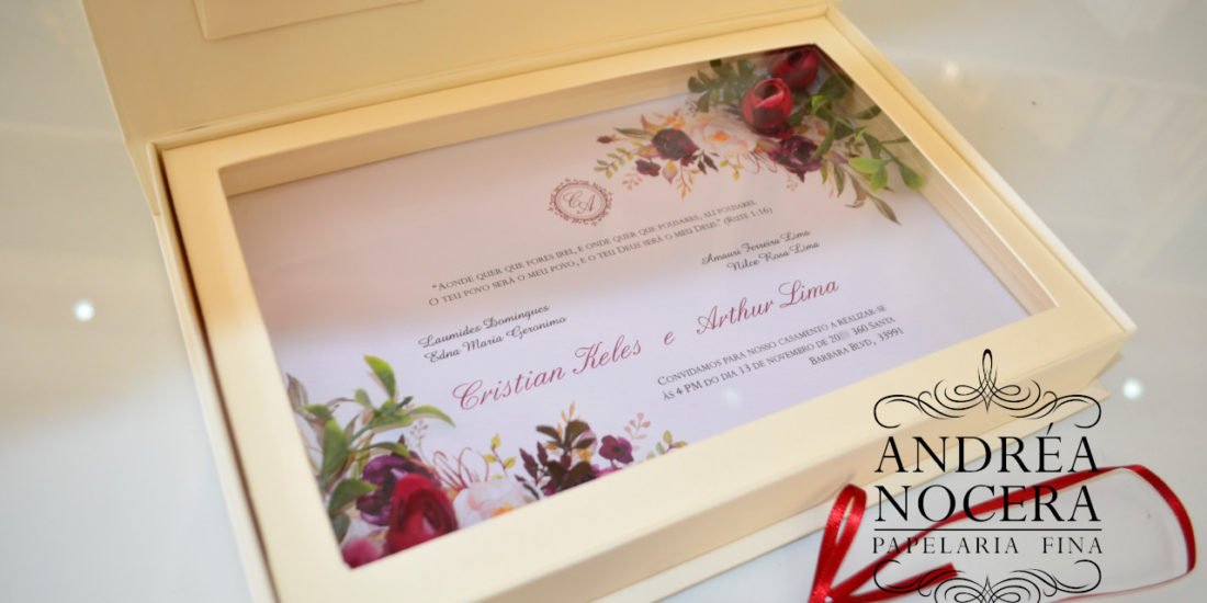 Convite de Casamento em Caixa Com Flores
