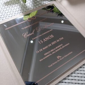 Convite de Luxo com Espelho para Festa de 15 Anos