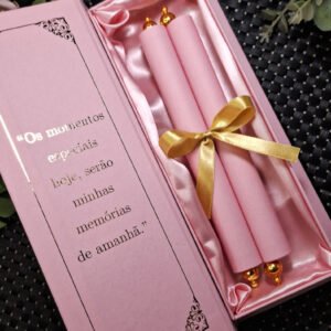 Convite Rosa Estilo Pergaminho para 15 Anos